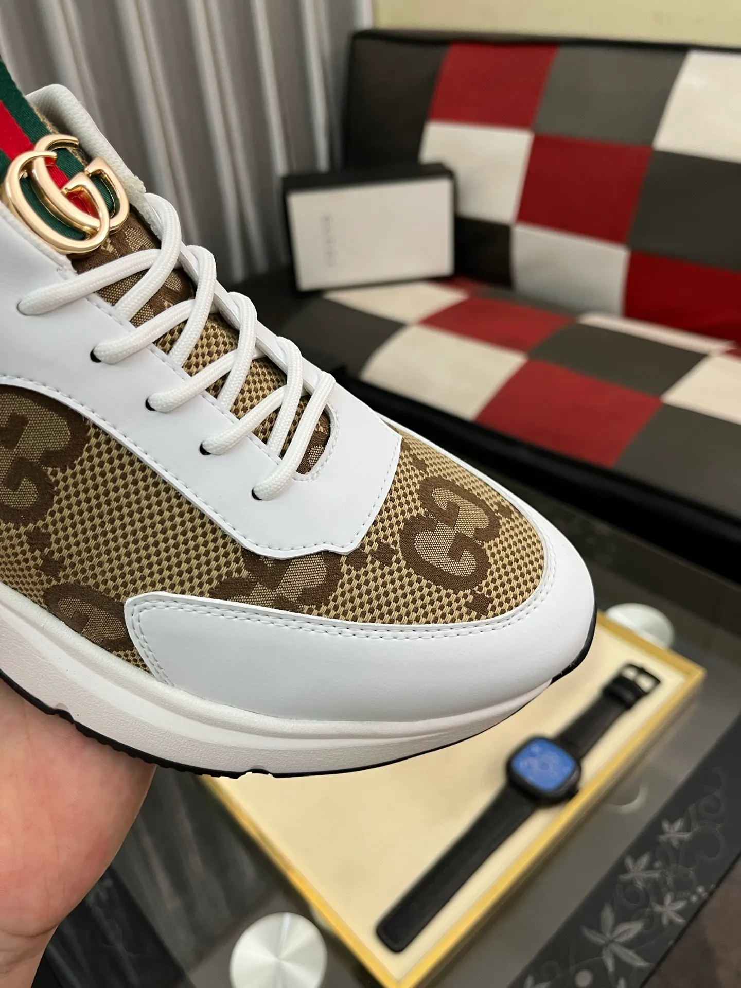 Men's Men's Shoes 💰458⌚️⌚️【GUCCI】Gucci men's latest white shoe series casual shoes! The official website is built 1:1. Upper: Made of imported cowhide, with electric embroidery ➕Inner lining: Made of high-quality first-layer pigskin, soft and comfortable. Picky material selection and exquisite workmanship give you the best enjoyment. Size: 38-443️⃣Colors available